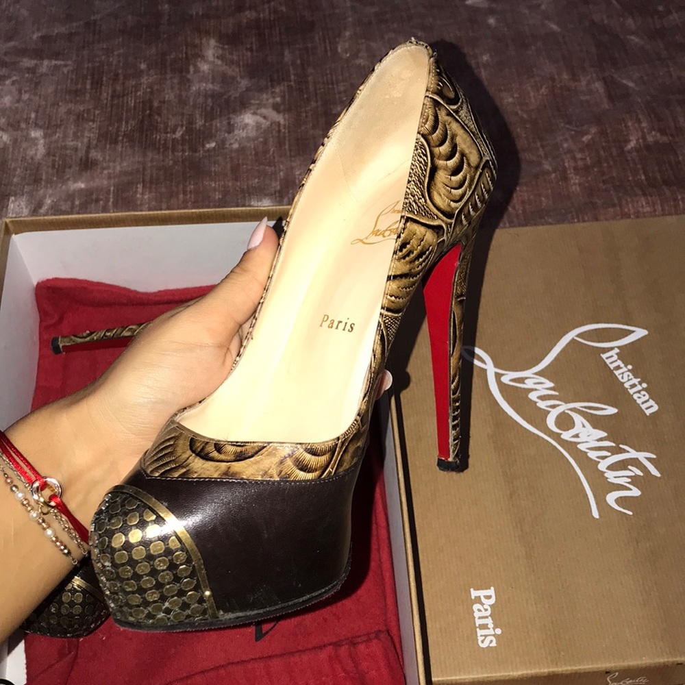 Christian Louboutin Brown & Gold Platform Pump